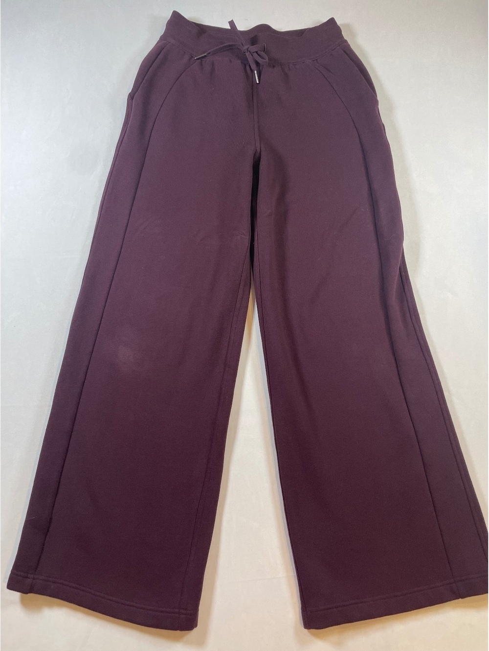 Lululemon Scuba Wide-Leg Pants Plum Burgundy Sweatpants Size S Small